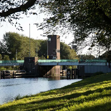 Sweets - Gerben Wagenaarbrug