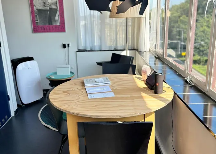 Apartment Sweets - Gerben Wagenaarbrug